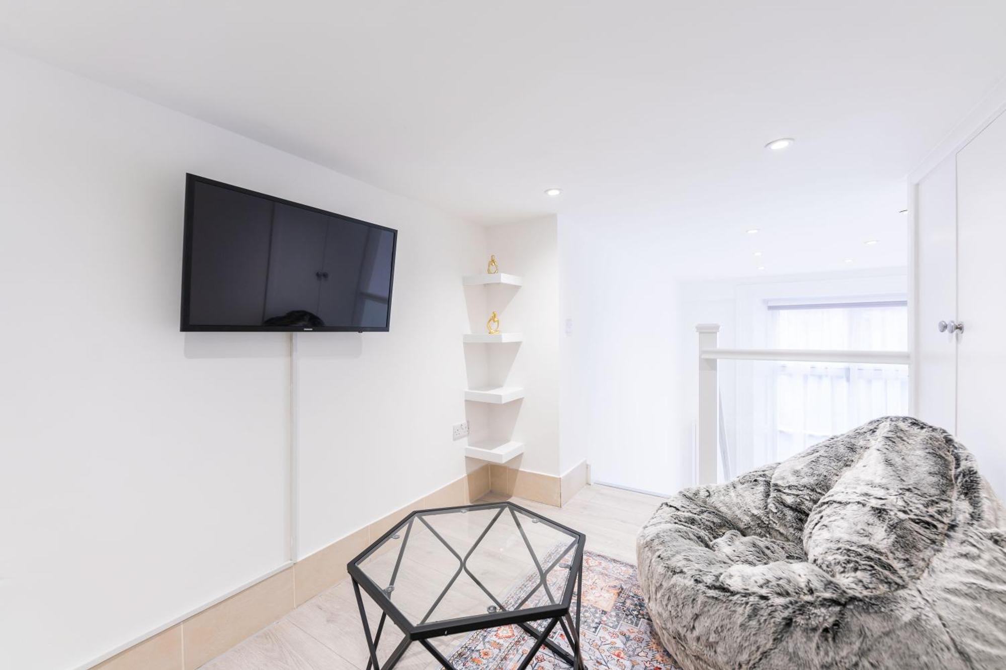 Studio By Hyde Park London Luaran gambar